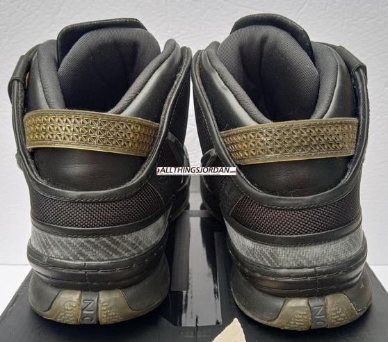 Nike Air Max Lebron VI (Lebron James 6th shoe) (Black/Black-Anthracite) 346526 001  Size US 11M